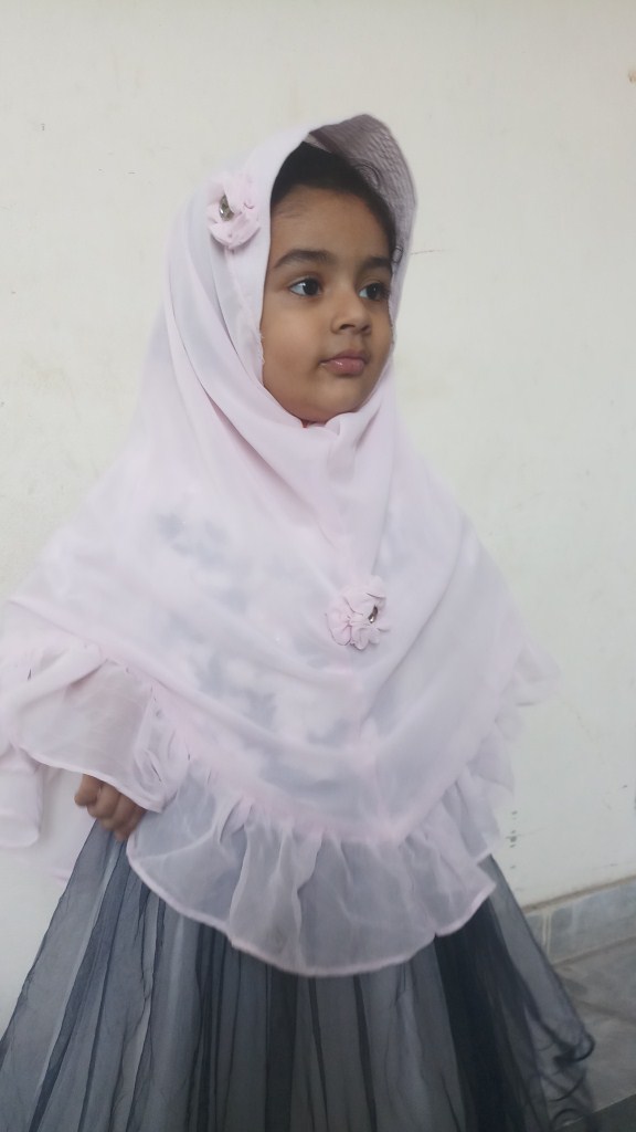 Girls Pink Pinless Hijab