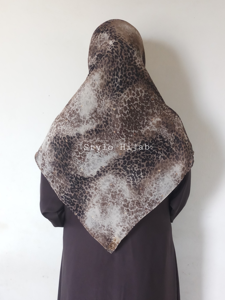 Printed Leopard Misri Hijab - Image 3