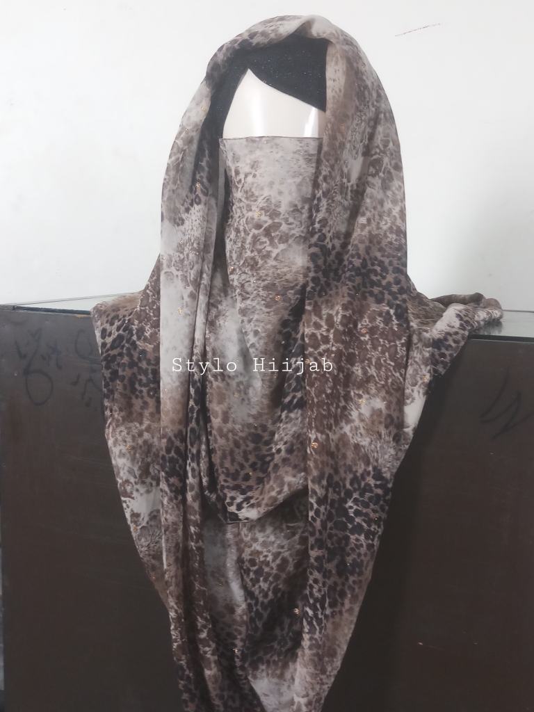 Printed Leopard Misri Hijab - Image 2