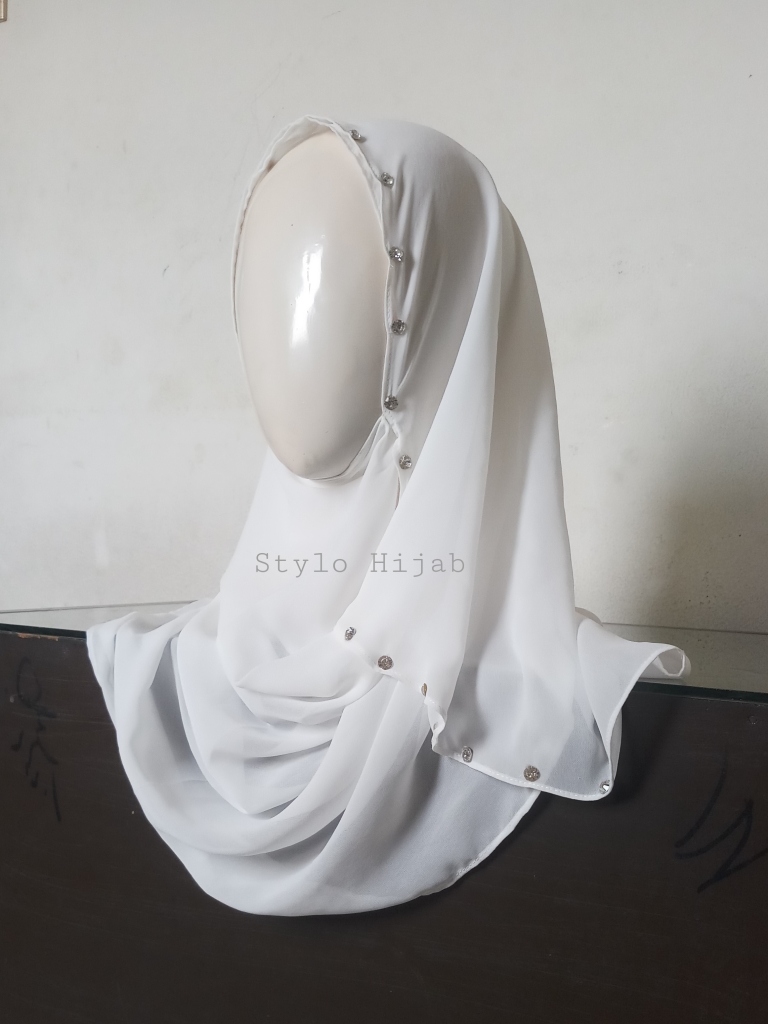 Kids White Mirrored Pinless Hijab - Image 2