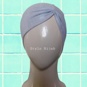 White Side Parted Underscarf